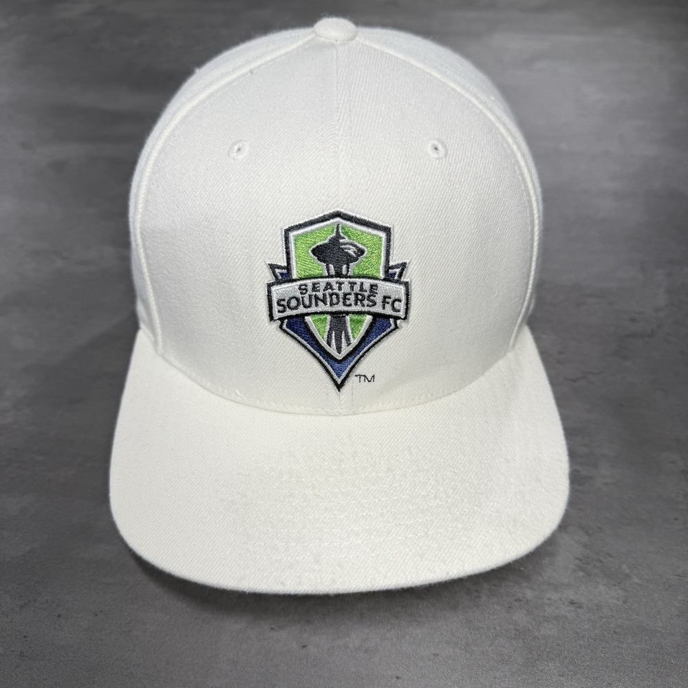 Mitchell & Ness Seattle Sounders FC Hat 7 1/2 Cap White MLS Soccer Distressed‎